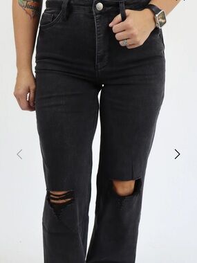 RFM High-Rise Distressed Jeans